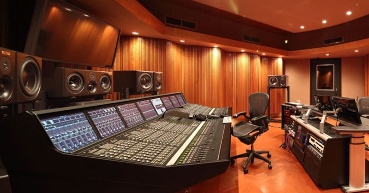 Conoce las ventajas de estudiar m&uacute;sica en la UPC.